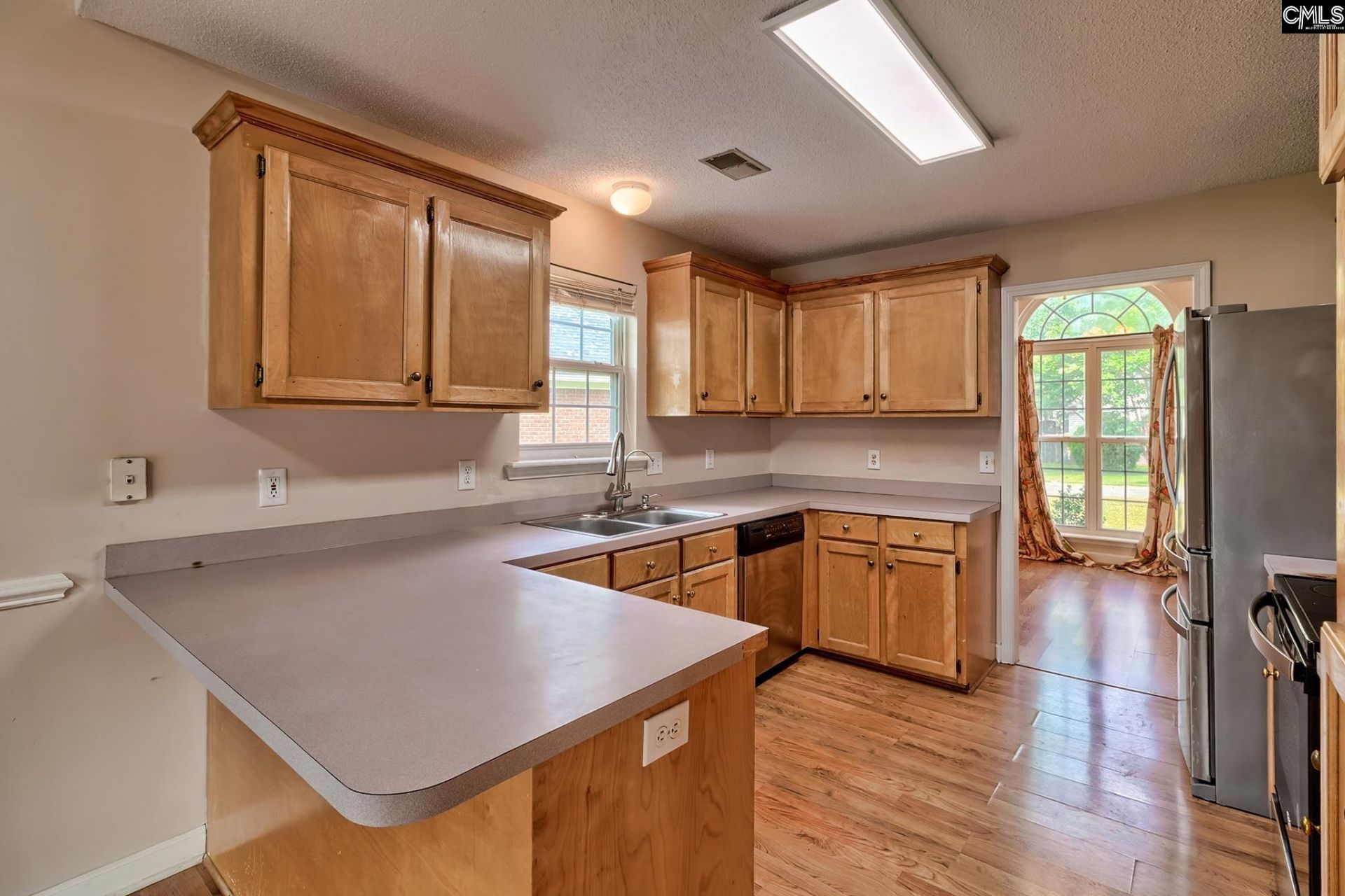 1213 Parliament Lake Drive Photo 10
