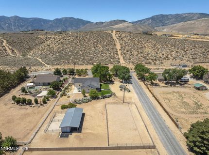 611 Rabe Way, Carson City, NV 89701 Photo