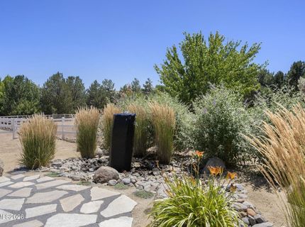 611 Rabe Way, Carson City, NV 89701 Photo
