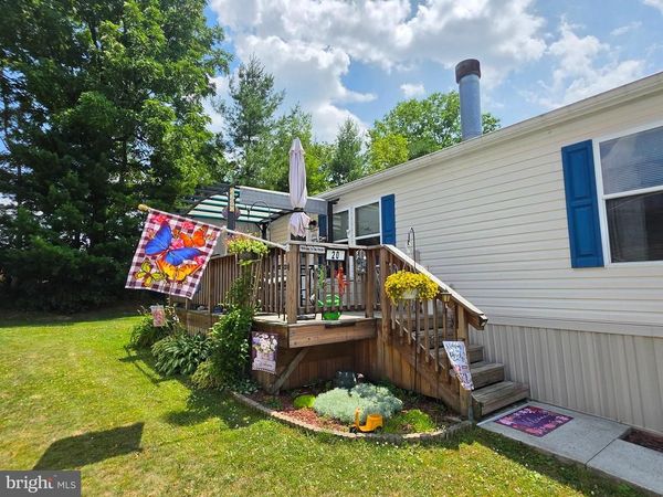 20 PATRICIA DRIVE, LEBANON, PA 17042