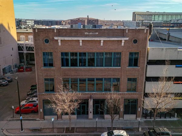 213 4th Avenue SE, Unit Floors 1-3, Cedar Rapids, IA 52403