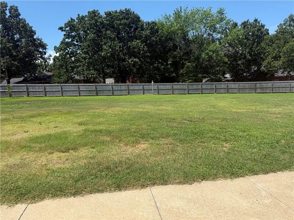 111 Harbor Circle , Russellville, AR 72802