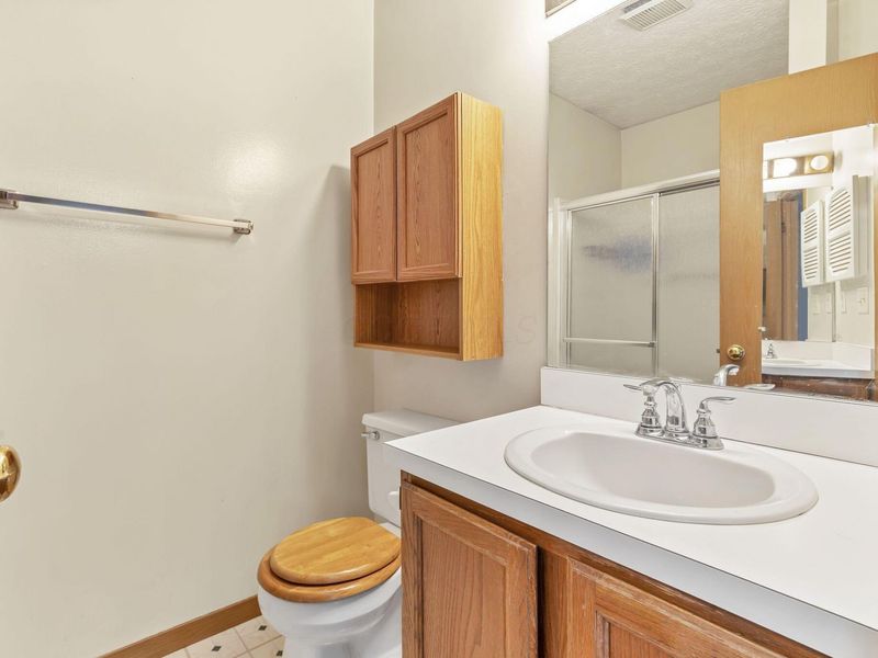 493 Meadows Boulevard, Pickerington, OH 43147 Photo 23
