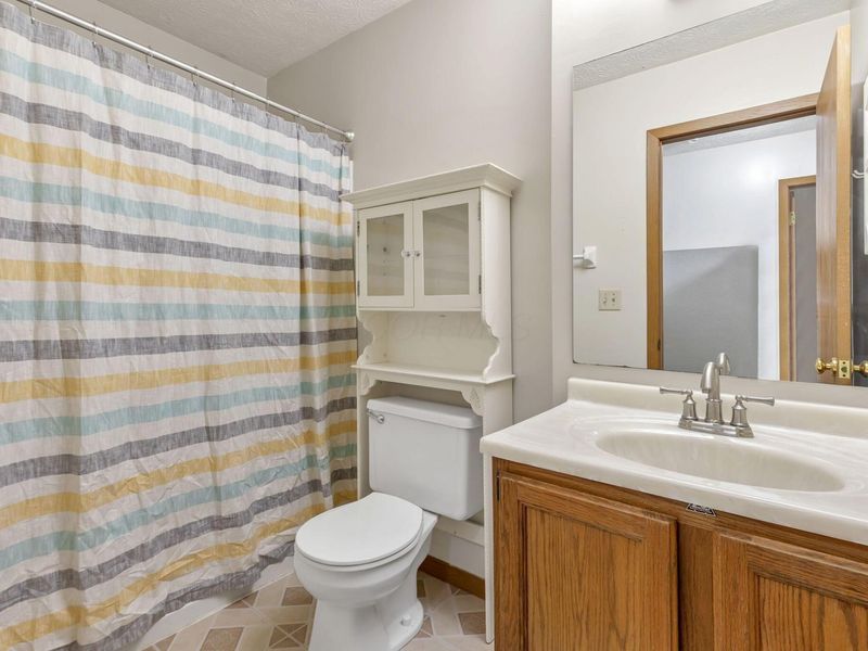 493 Meadows Boulevard, Pickerington, OH 43147 Photo 24