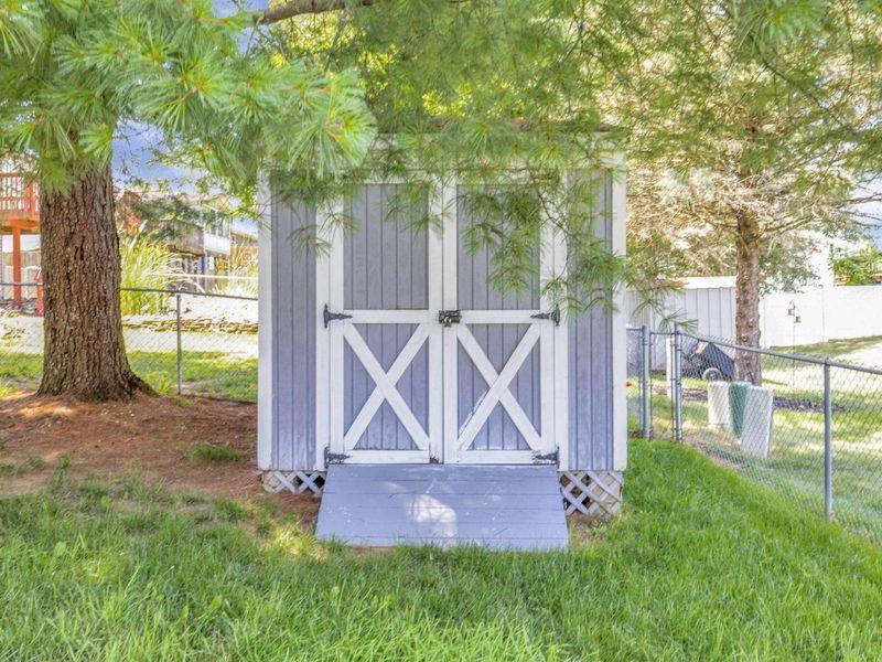 493 Meadows Boulevard, Pickerington, OH 43147 Photo 31