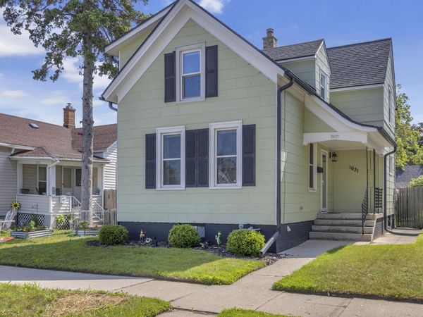 1631 Blocki Ct, Sheboygan, WI 53081