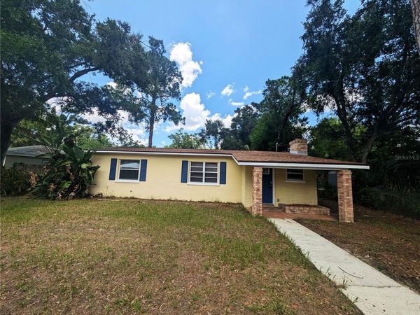 1510 E SHADOWLAWN AVENUE , TAMPA, FL 33610