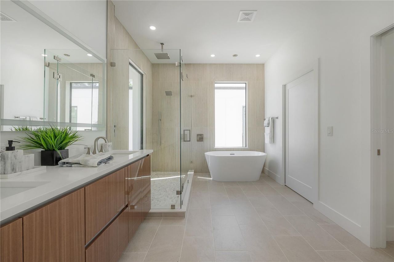 2721 17th Avenue N, Saint Petersburg, FL 33713 Photo