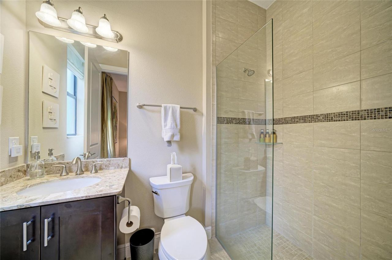 10121 Marbella Drive , Bradenton, FL 34211 Photo