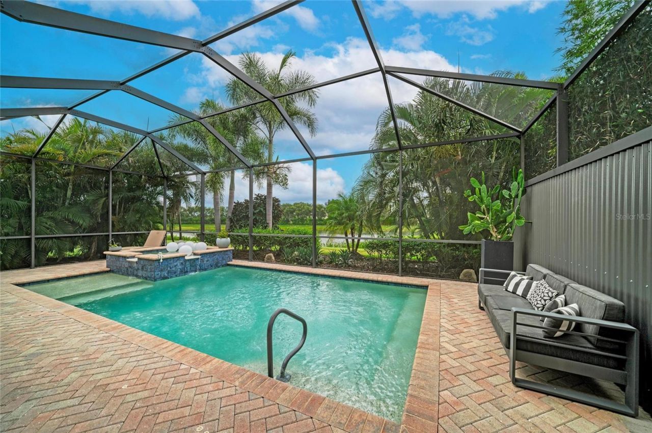 10121 Marbella Drive , Bradenton, FL 34211 Photo
