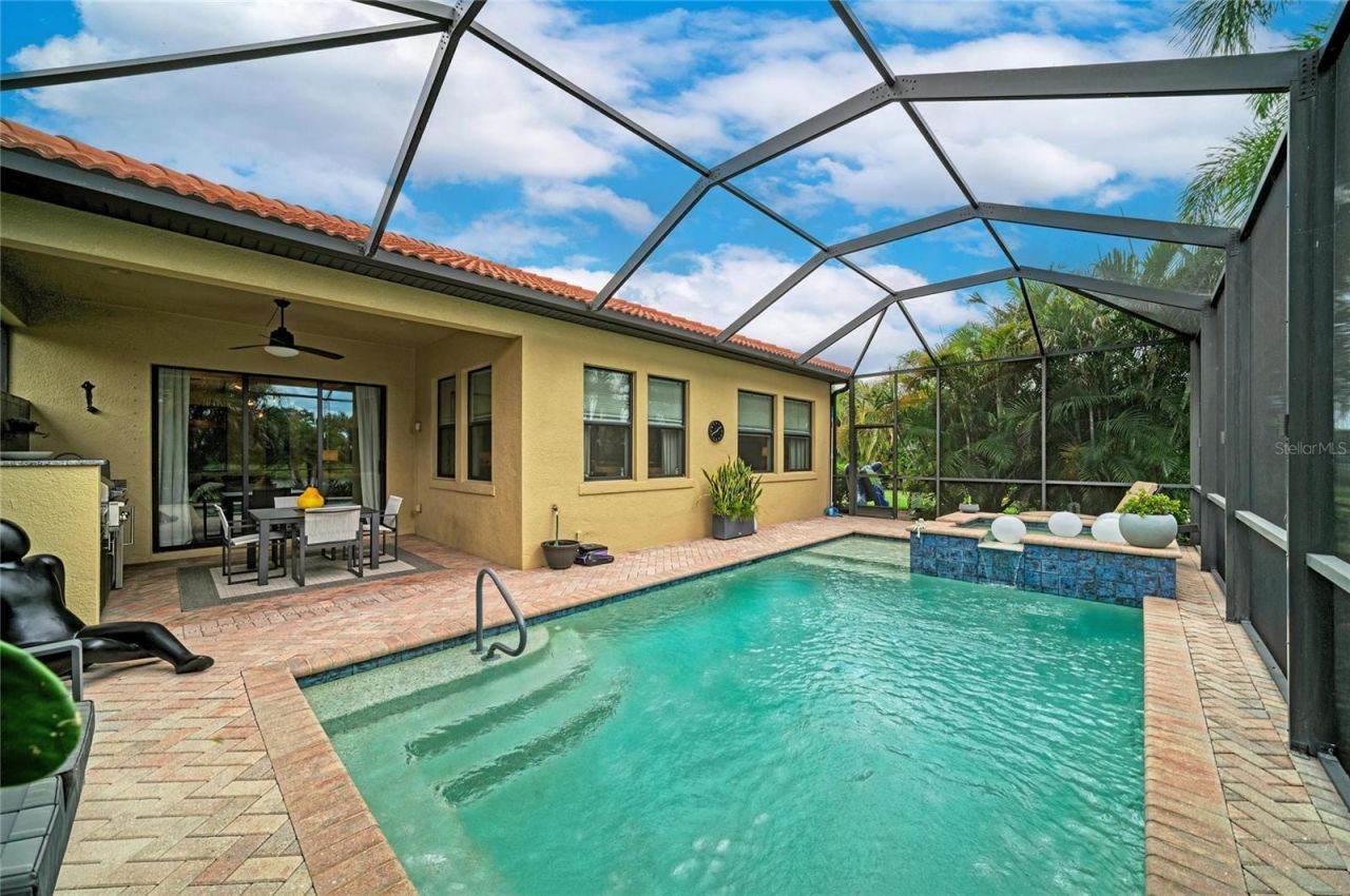 10121 Marbella Drive , Bradenton, FL 34211 Photo