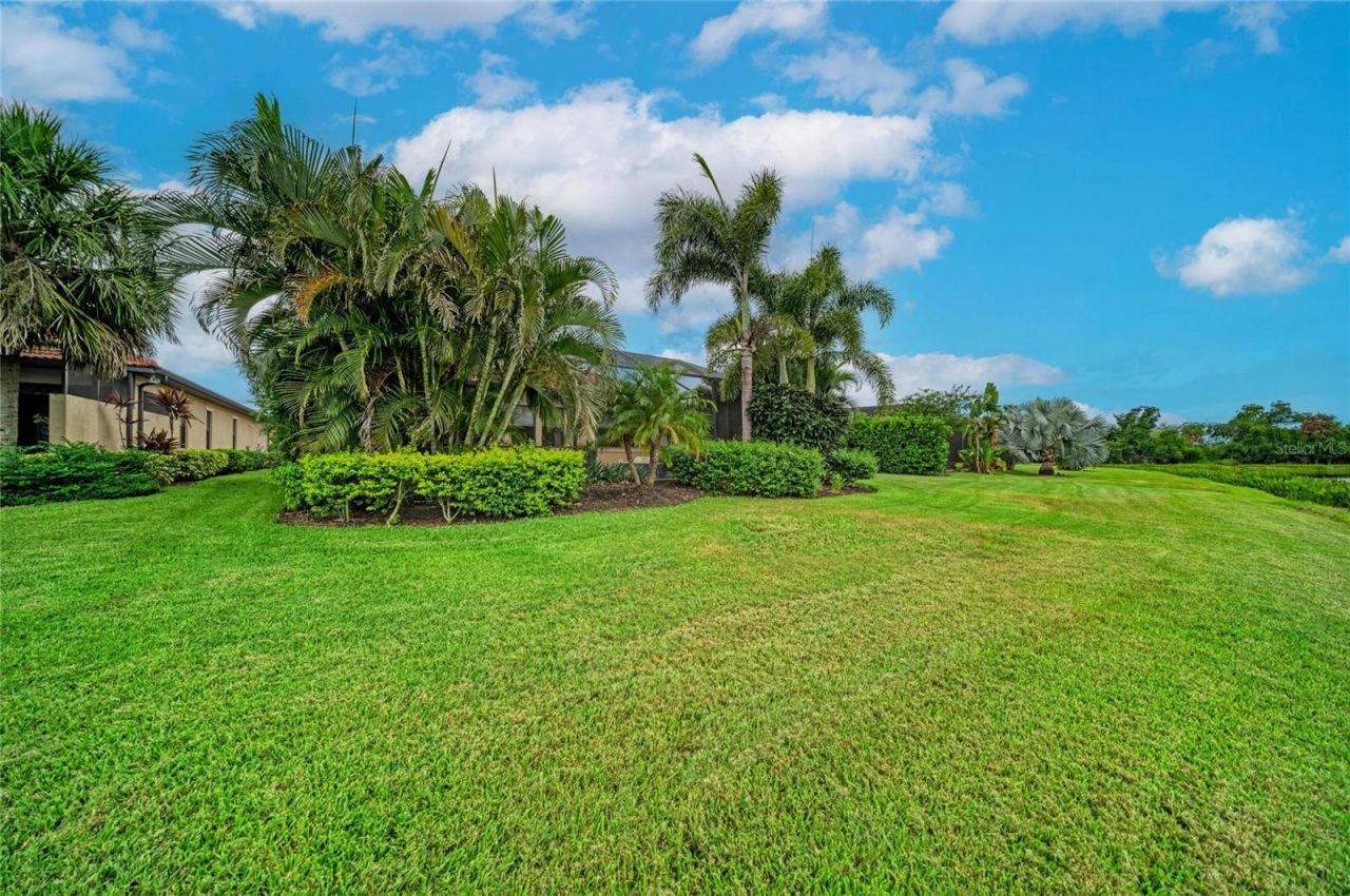 10121 Marbella Drive , Bradenton, FL 34211 Photo