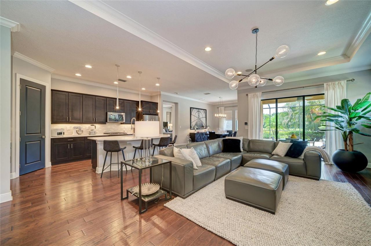 10121 Marbella Drive , Bradenton, FL 34211 Photo
