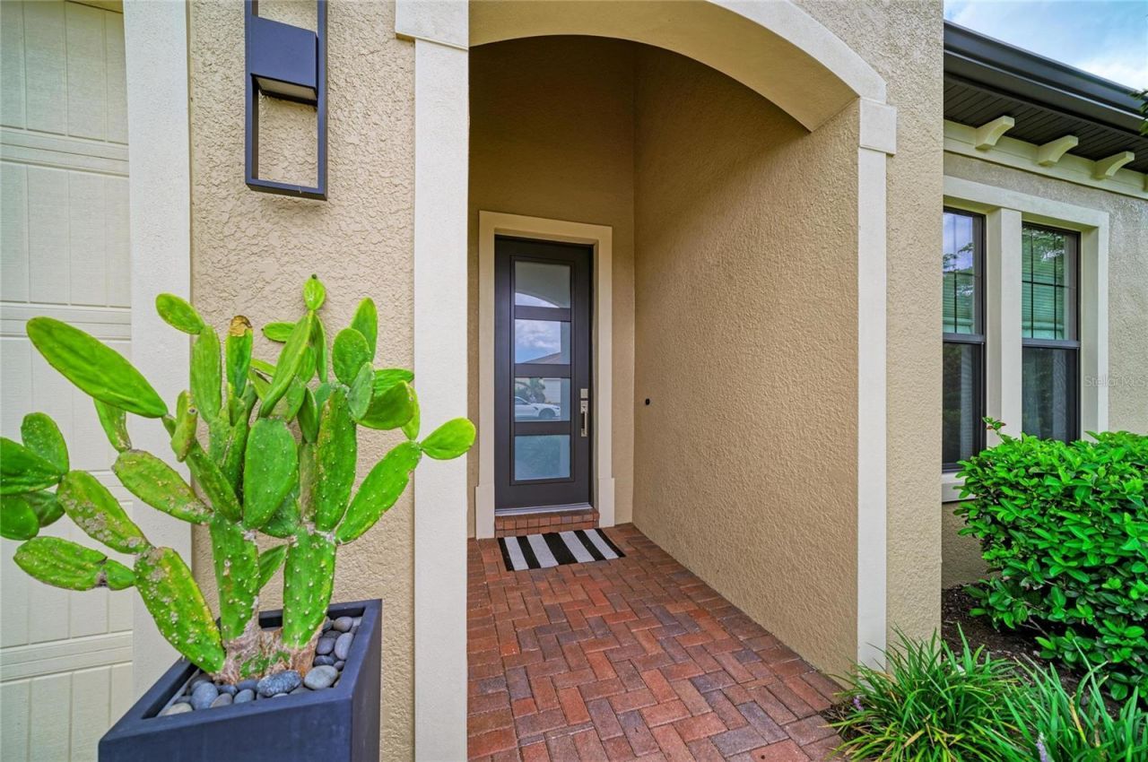 10121 Marbella Drive , Bradenton, FL 34211 Photo
