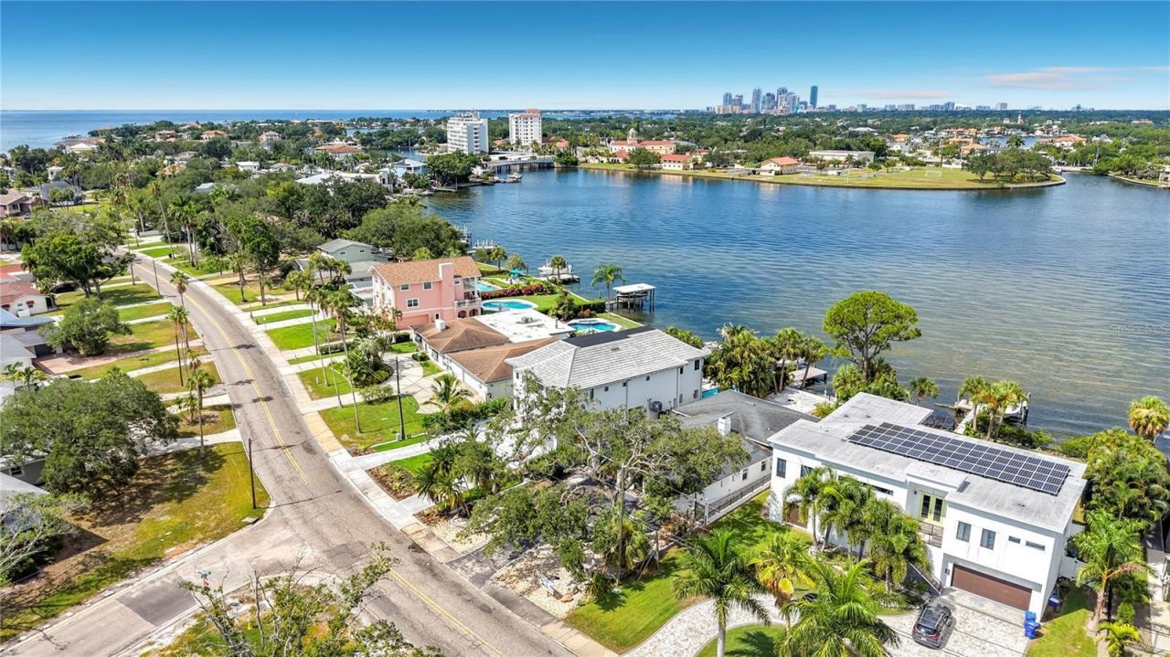3800 Shore Acres Boulevard Ne, Saint Petersburg, FL 33703 Photo