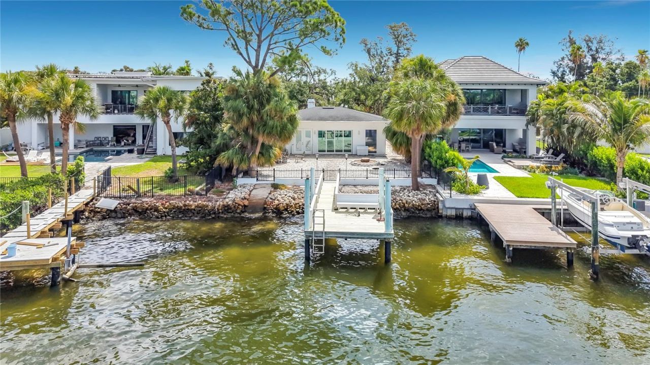 3800 Shore Acres Boulevard Ne, Saint Petersburg, FL 33703 Photo
