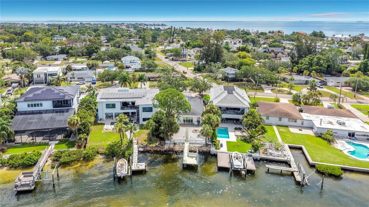 3800 Shore Acres Boulevard Ne, Saint Petersburg, FL 33703 Photo