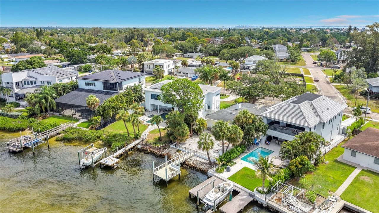 3800 Shore Acres Boulevard Ne, Saint Petersburg, FL 33703 Photo