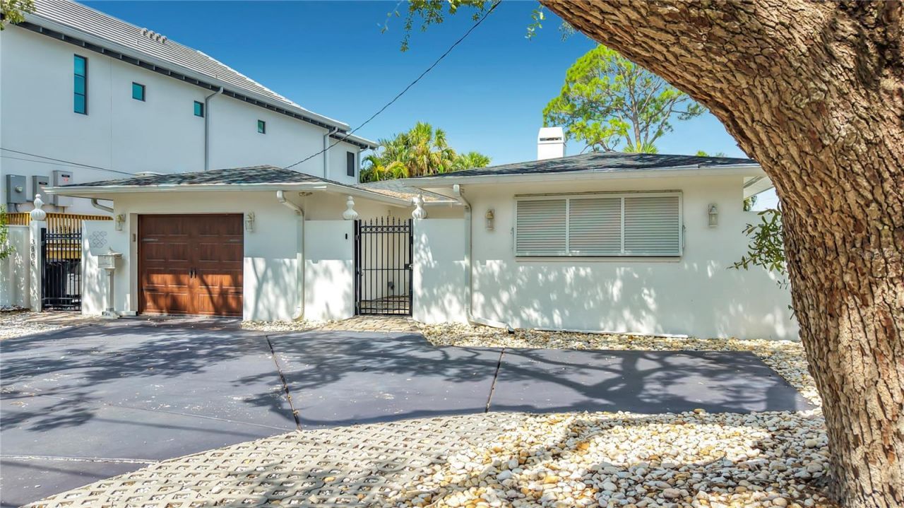 3800 Shore Acres Boulevard Ne, Saint Petersburg, FL 33703 Photo