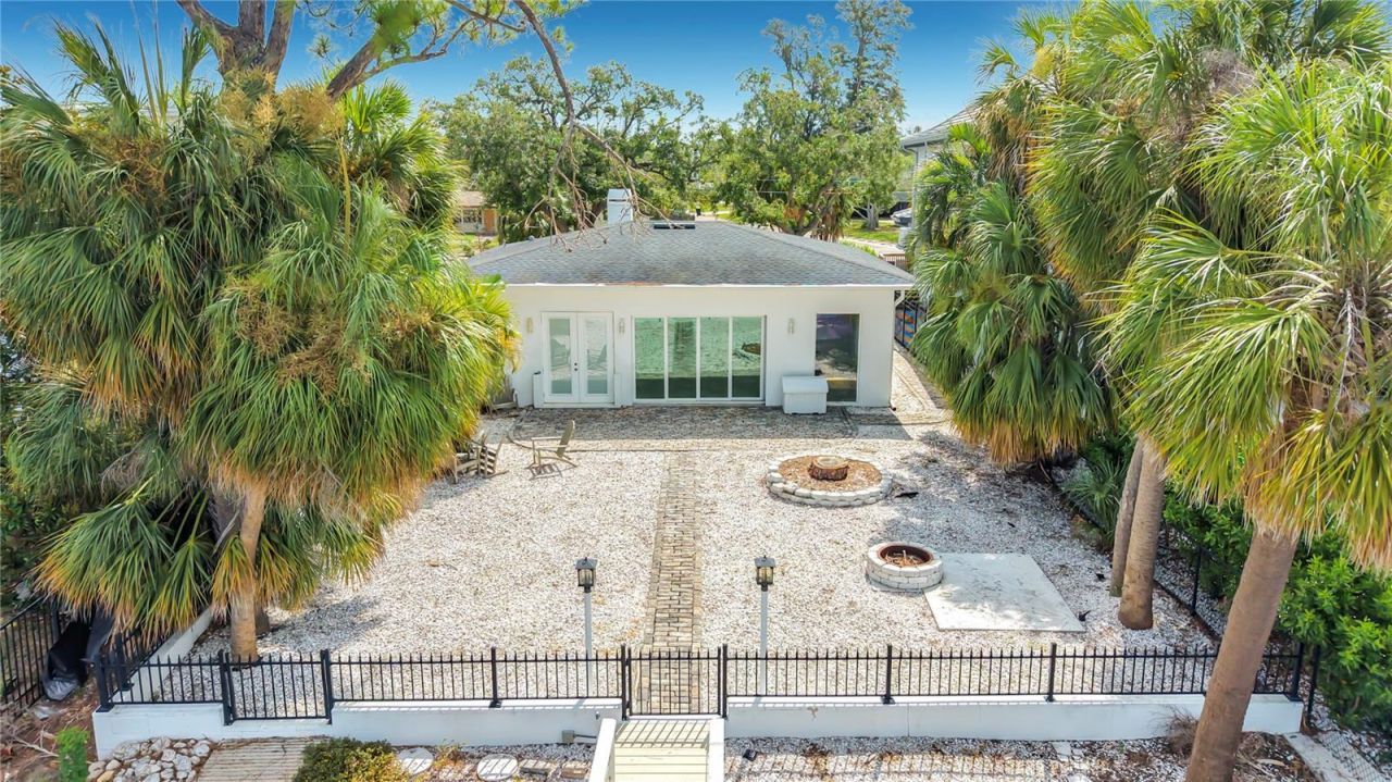 3800 Shore Acres Boulevard Ne, Saint Petersburg, FL 33703 Photo