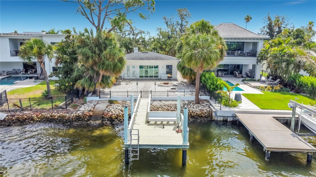 3800 Shore Acres Boulevard Ne, Saint Petersburg, FL 33703 Photo
