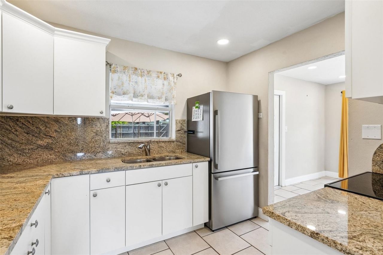 1547 56th Avenue N, Saint Petersburg, FL 33703 Photo