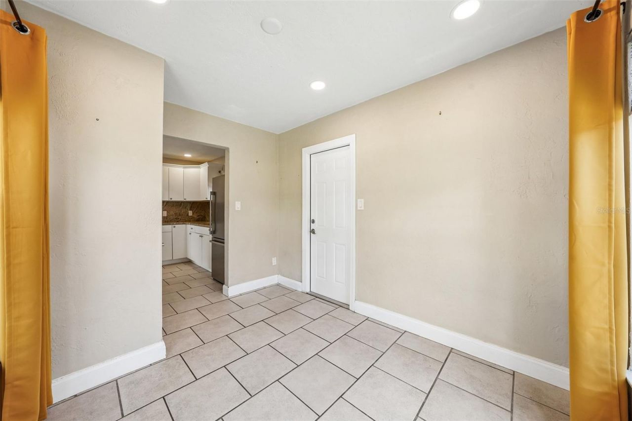 1547 56th Avenue N, Saint Petersburg, FL 33703 Photo