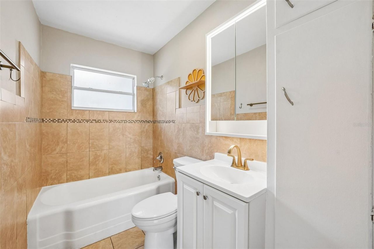1547 56th Avenue N, Saint Petersburg, FL 33703 Photo