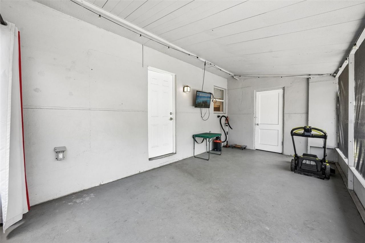 1547 56th Avenue N, Saint Petersburg, FL 33703 Photo
