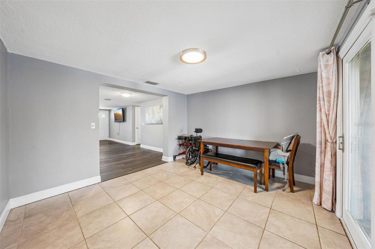 1133 Grand Boulevard , Holiday, FL 34690 Photo