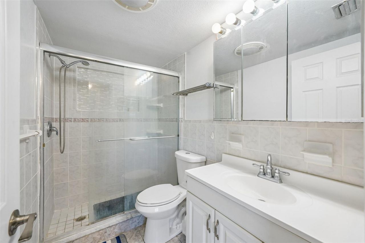 1133 Grand Boulevard , Holiday, FL 34690 Photo