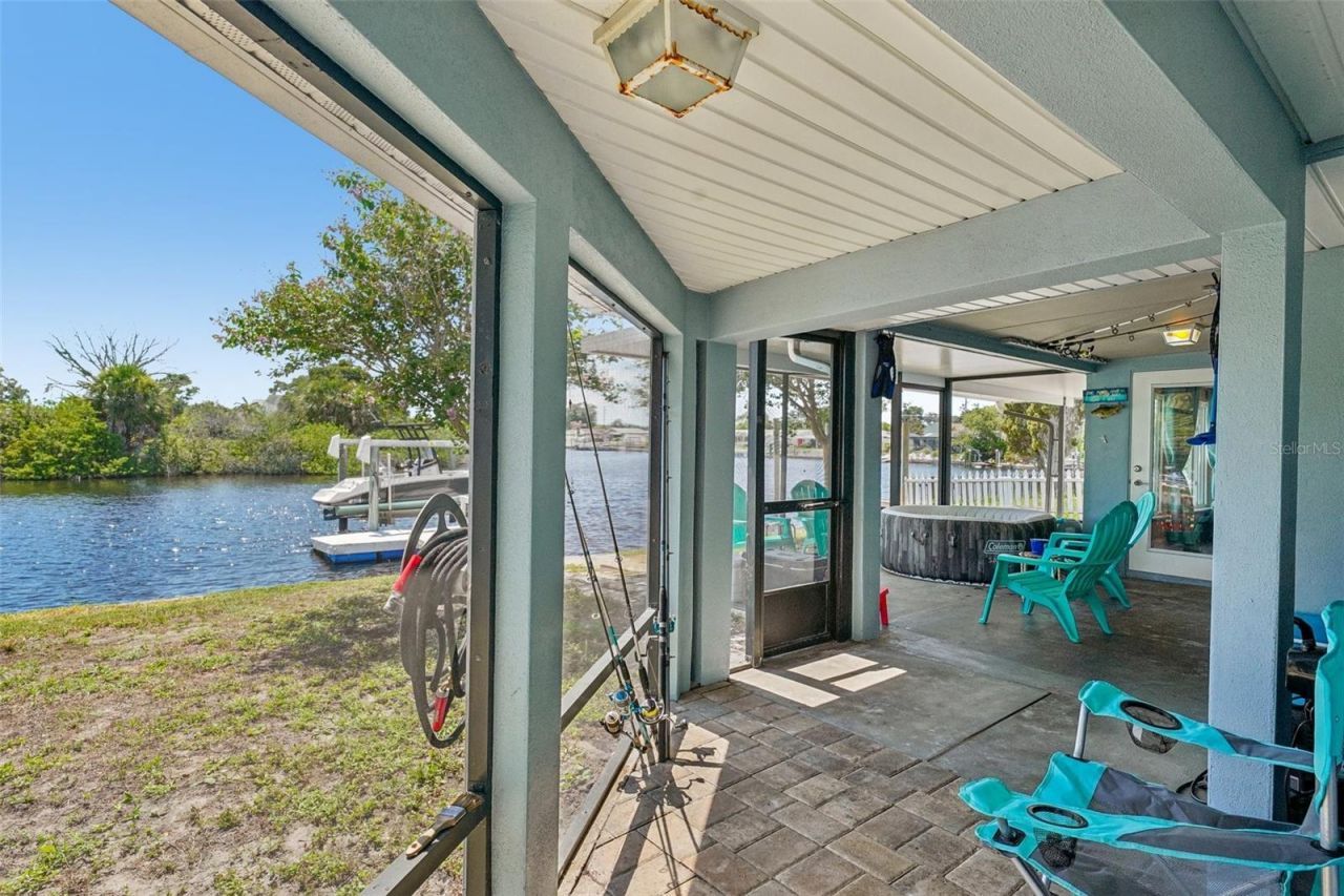 1133 Grand Boulevard , Holiday, FL 34690 Photo