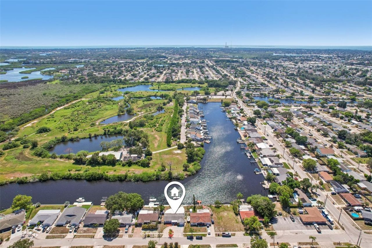 1133 Grand Boulevard , Holiday, FL 34690 Photo