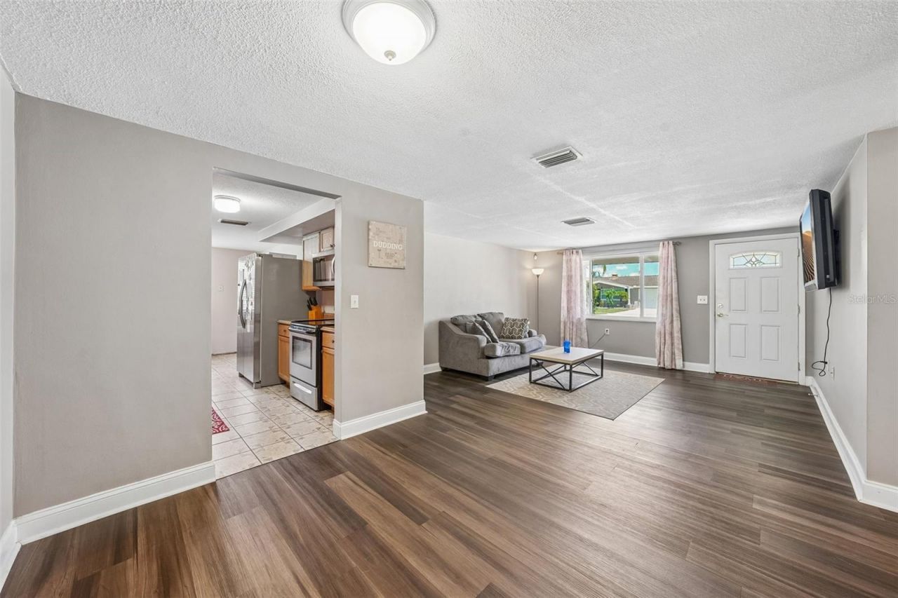 1133 Grand Boulevard , Holiday, FL 34690 Photo