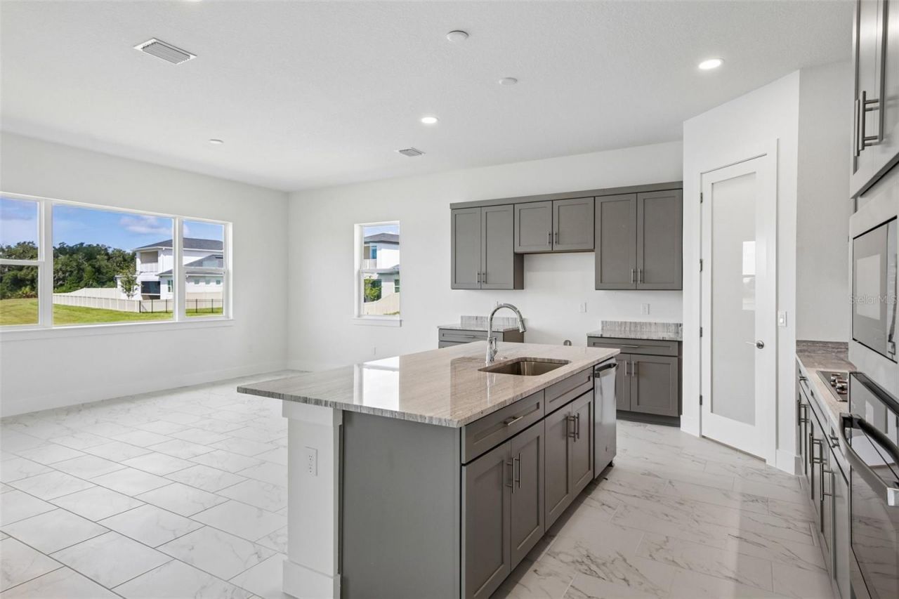 8255 Golden Beach Court, Parrish, FL 34219 Photo