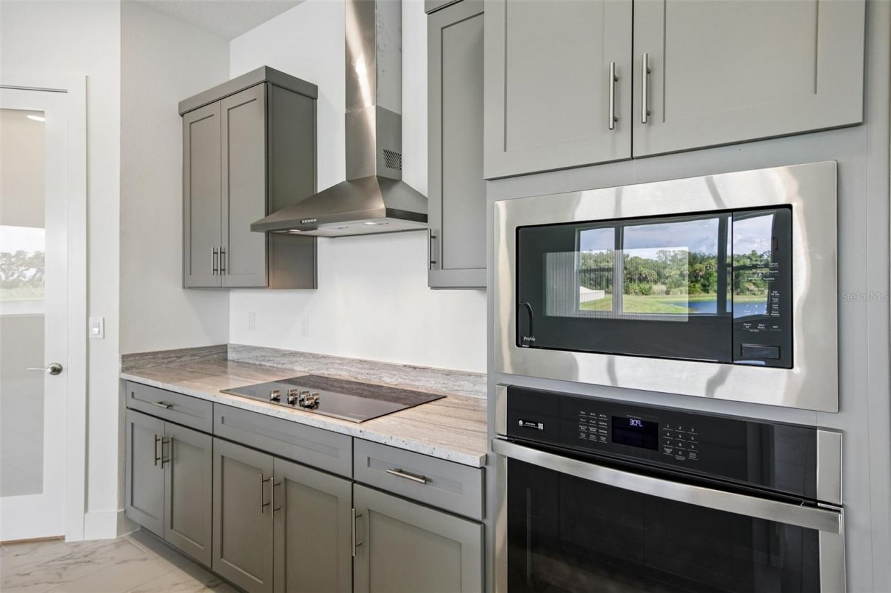 8255 Golden Beach Court, Parrish, FL 34219 Photo
