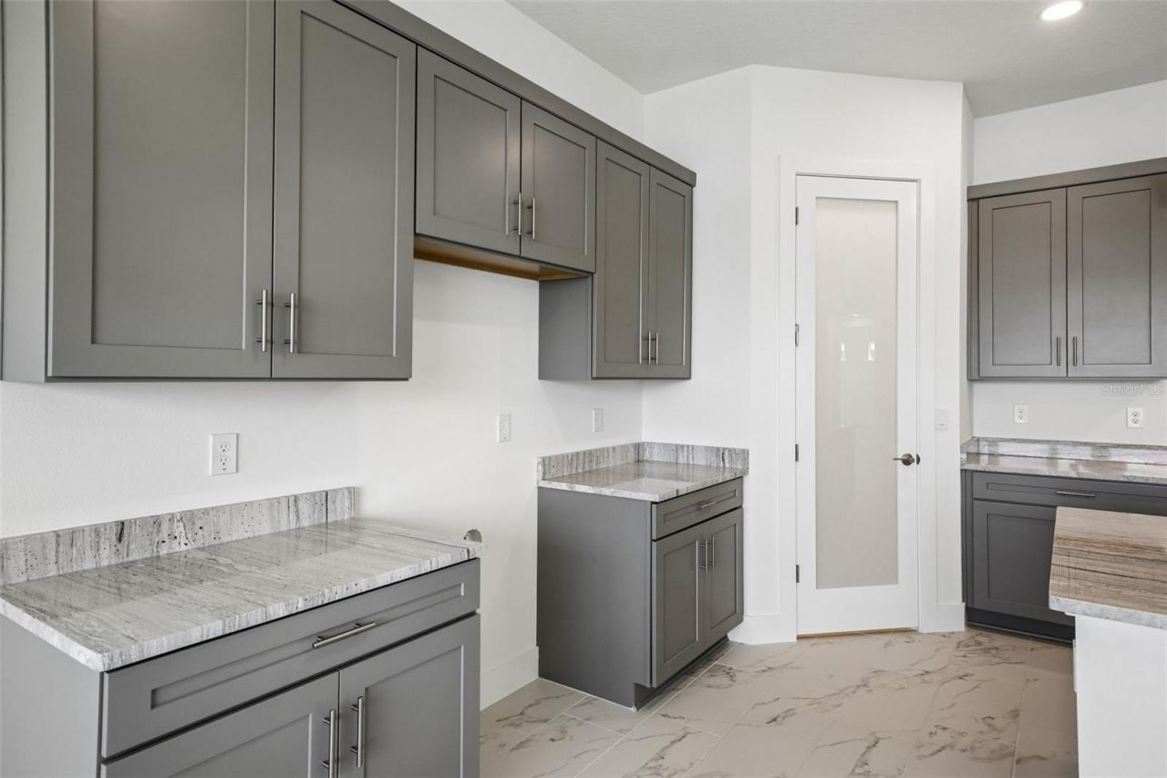 8255 Golden Beach Court, Parrish, FL 34219 Photo