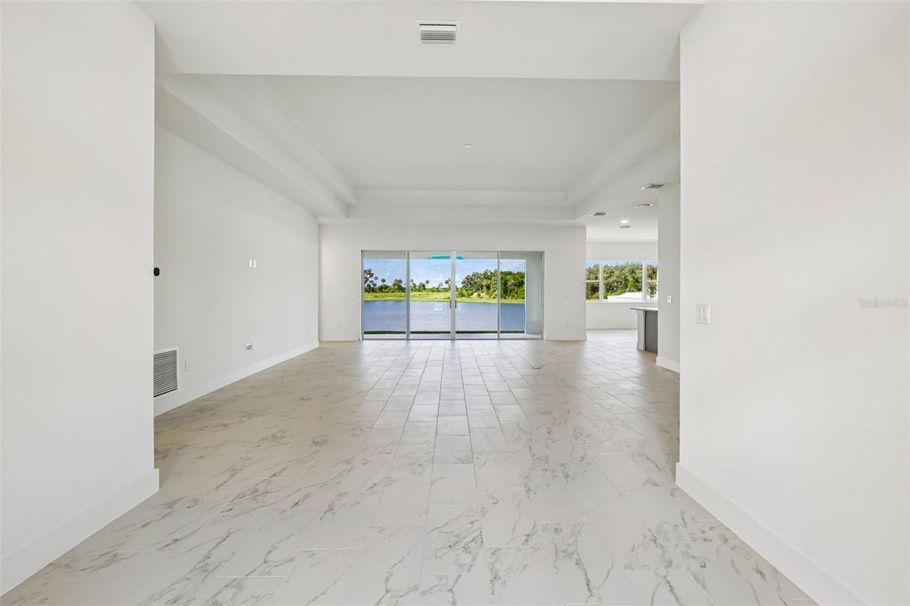 8255 Golden Beach Court, Parrish, FL 34219 Photo