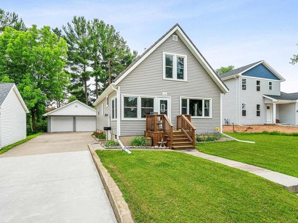 116 E LAW STREET, New London, WI 54961