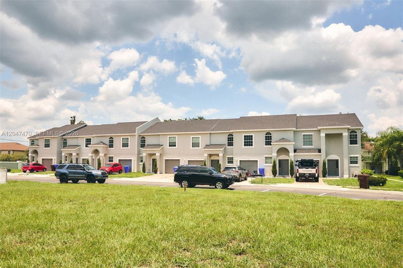 4377 Gardenstone Court , Kissimmee, FL 34746 Photo