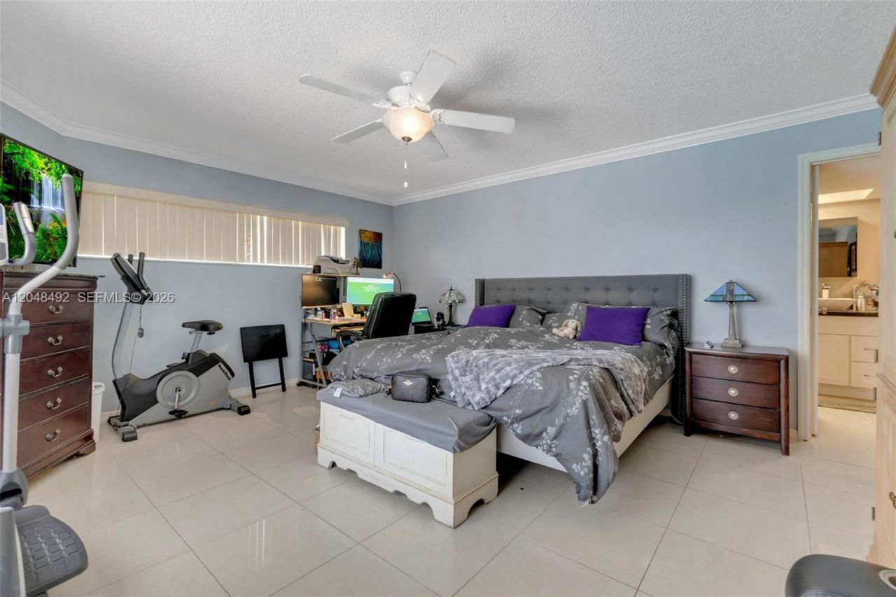 2480 NE 46th St, Lighthouse Point, FL 33064 Photo