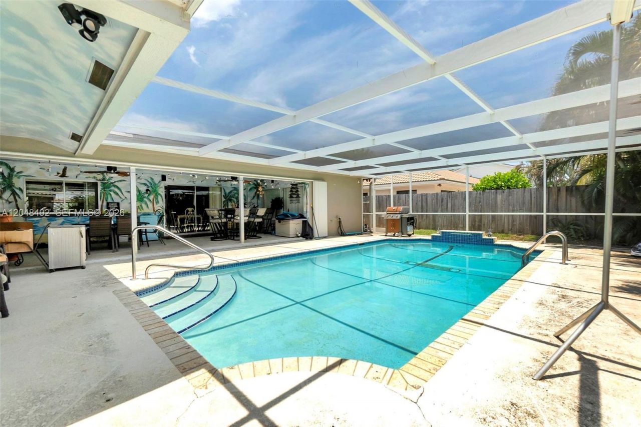 2480 NE 46th St, Lighthouse Point, FL 33064 Photo