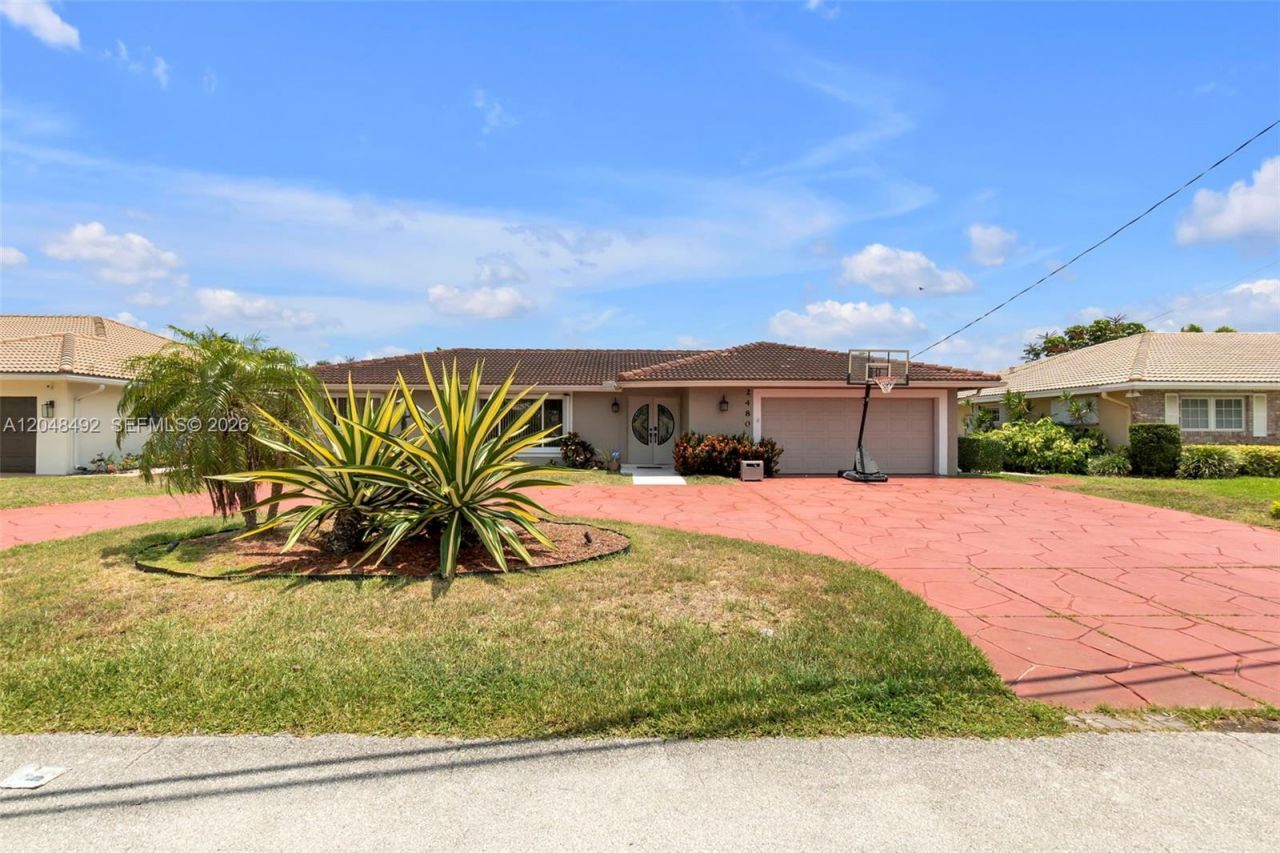 2480 NE 46th St, Lighthouse Point, FL 33064 Photo