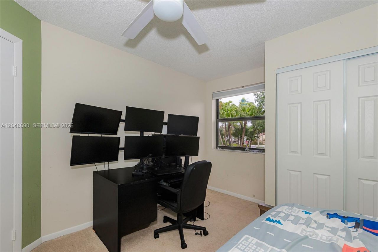 11733 NW 11th St , Pembroke Pines, FL 33026 Photo
