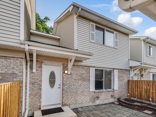 18 Woodsorrel Place , Woodridge, IL 60517