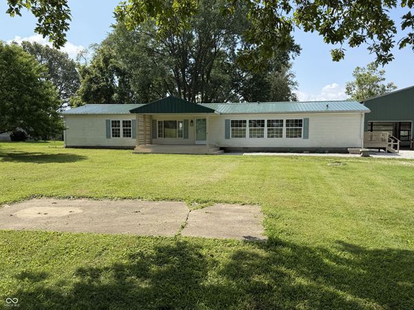 6870 State Road 158 Road , Bedford, IN 47421