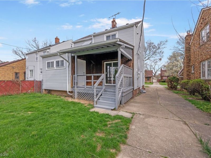 16805 Milburn Avenue, Cleveland, OH 44135 Photo 34