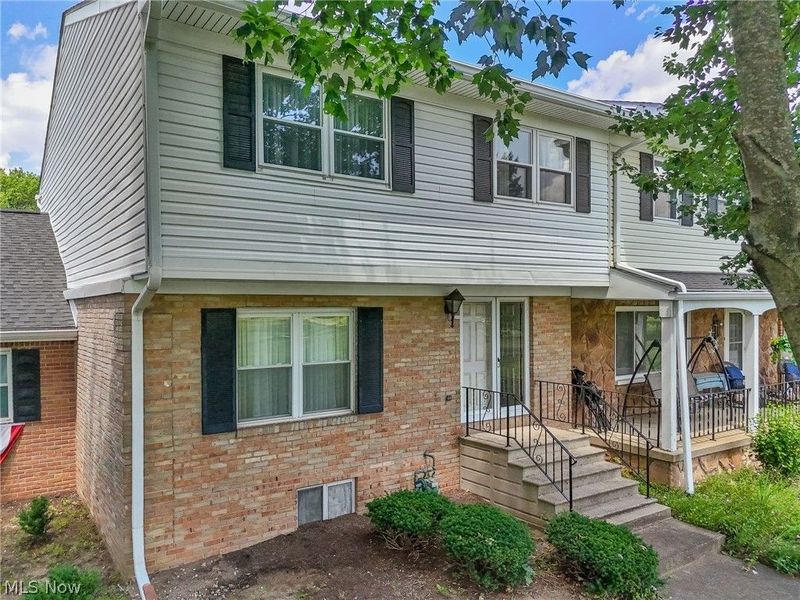 2034 Carlile Drive, Uniontown, OH 44685 Photo 1