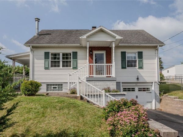 57 8th St, Uniontown, PA 15401