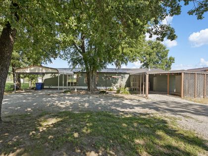 21840 S 630 Road Fairland, OK 74343